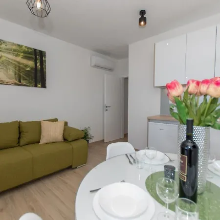 Seaview Apartments Oscar Makarska Exterior photo
