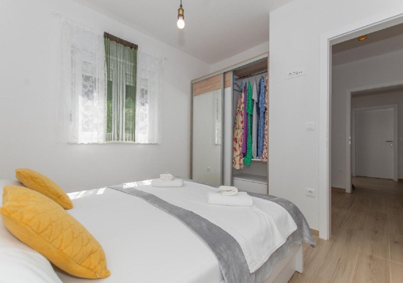 Seaview Oscar Appartement *
